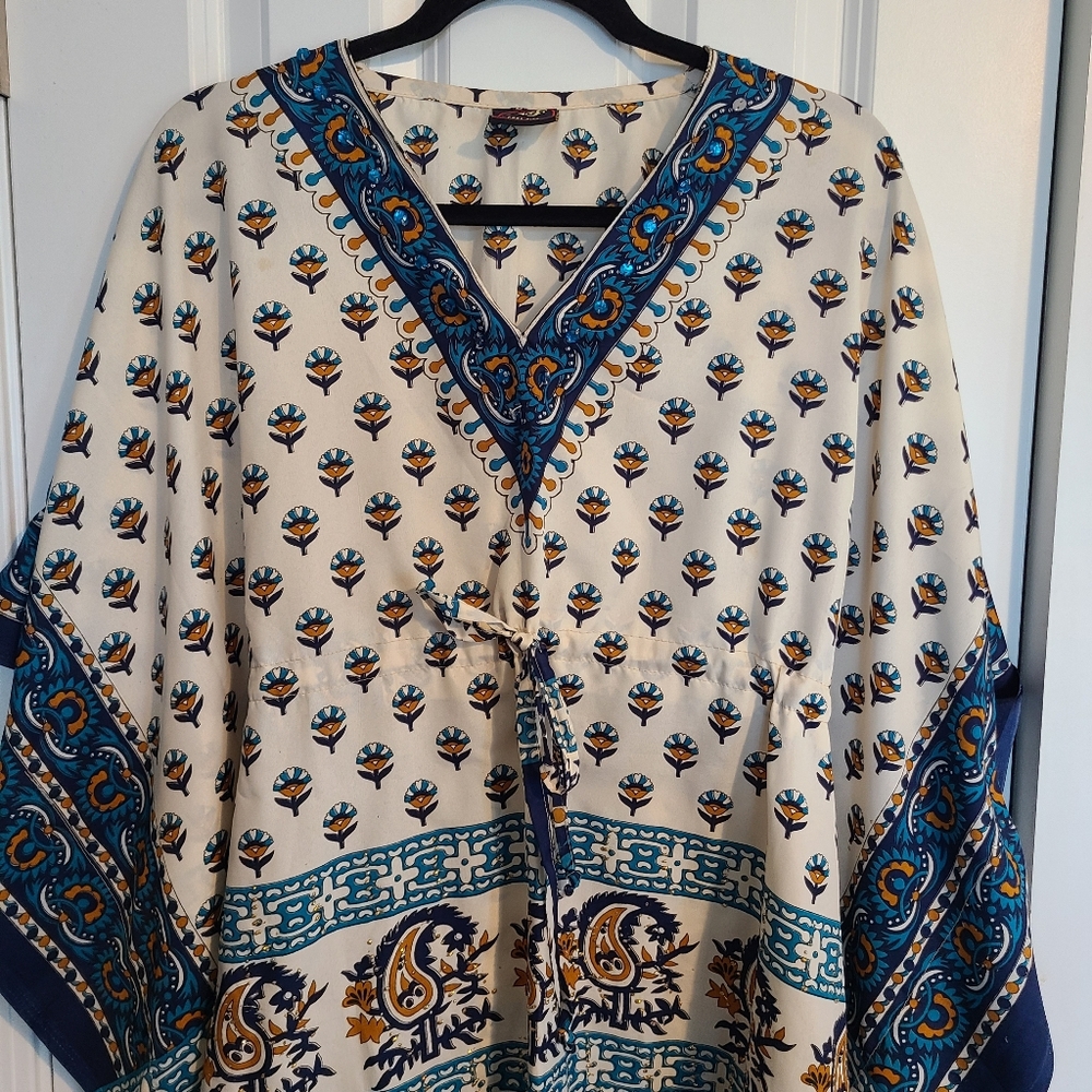 Vintage Blue and White Floral Swim Coverup - Picture 3 of 6